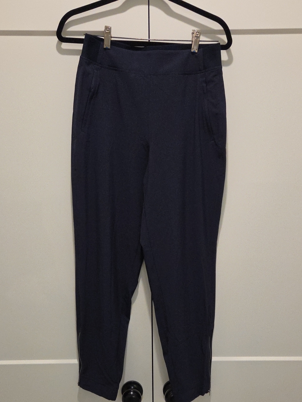 Athleta Navy Ankle Joggers for Women